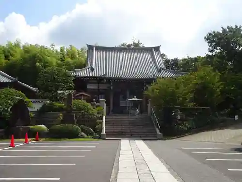 妙蓮寺の本殿・本堂