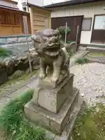 泥江縣神社の狛犬