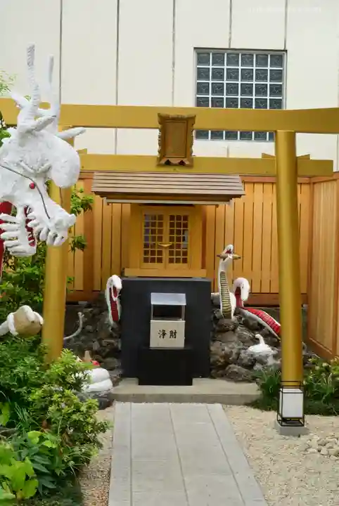 蛇窪神社の末社・摂社