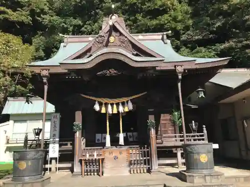 根岸八幡神社の本殿・本堂