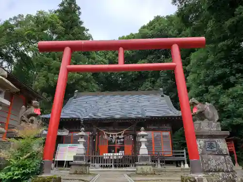 三光稲荷神社の鳥居