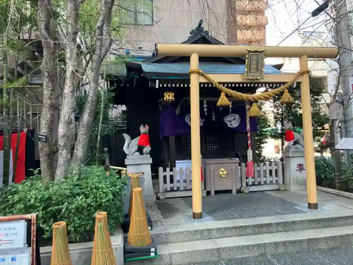 茶ノ木神社の{uncategorized: "未分類", other: "その他", undefined: "問題あり", building: "その他建物", grave: "お墓", sacred_gate: "鳥居", guardian: "狛犬", statue: "像", buddha: "仏像", history: "歴史", nature: "自然", garden: "庭園", animal: "動物", pagoda: "塔", temizu: "手水舎", mountain_gate: "山門・神門", sanctuary: "本殿・本堂", subordinate: "末社・摂社", art: "芸術", scenery: "景色", jizo: "地蔵", ema: "絵馬", goshuin: "御朱印", omikuji: "おみくじ", items: "授与品その他", amulet: "お守り", goshuincho: "御朱印帳", eats: "食事", festival: "お祭り", votive_dance: "神楽", shichigosan: "七五三参", wedding: "結婚式", experience: "体験その他", initially: "初詣", around: "周辺", anti_infection: "感染症対策"}