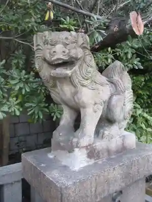 真田山 三光神社の狛犬