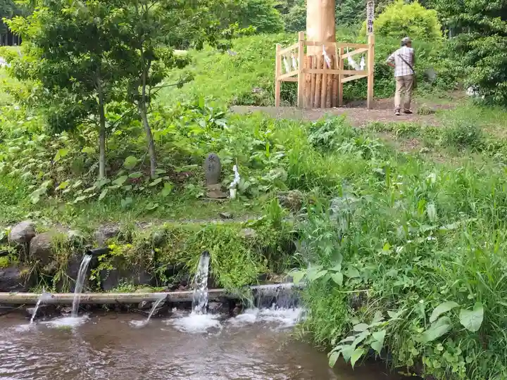 諏訪大社上社前宮(長野県)