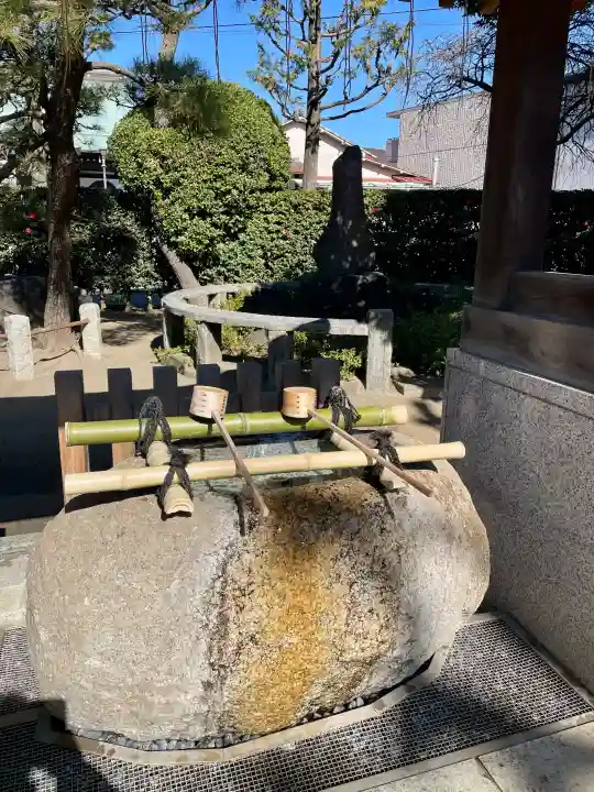 薭田神社の{uncategorized: "未分類", other: "その他", undefined: "問題あり", building: "その他建物", grave: "お墓", sacred_gate: "鳥居", guardian: "狛犬", statue: "像", buddha: "仏像", history: "歴史", nature: "自然", garden: "庭園", animal: "動物", pagoda: "塔", temizu: "手水舎", mountain_gate: "山門・神門", sanctuary: "本殿・本堂", subordinate: "末社・摂社", art: "芸術", scenery: "景色", jizo: "地蔵", ema: "絵馬", goshuin: "御朱印", omikuji: "おみくじ", items: "授与品その他", amulet: "お守り", goshuincho: "御朱印帳", eats: "食事", festival: "お祭り", votive_dance: "神楽", shichigosan: "七五三参", wedding: "結婚式", experience: "体験その他", initially: "初詣", around: "周辺", anti_infection: "感染症対策"}