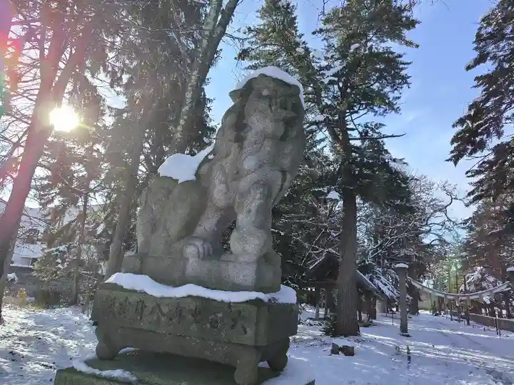 東川神社の狛犬