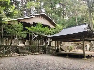 國王神社の本殿・本堂