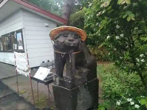 江部乙神社の狛犬