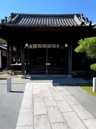 高照寺の本殿・本堂