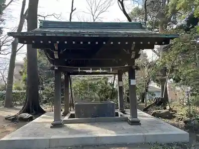 上石原若宮八幡神社の手水舎