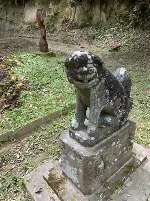 八重垣刑部神社の狛犬