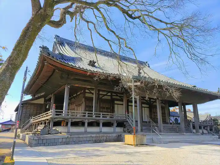 専修坊の本殿・本堂