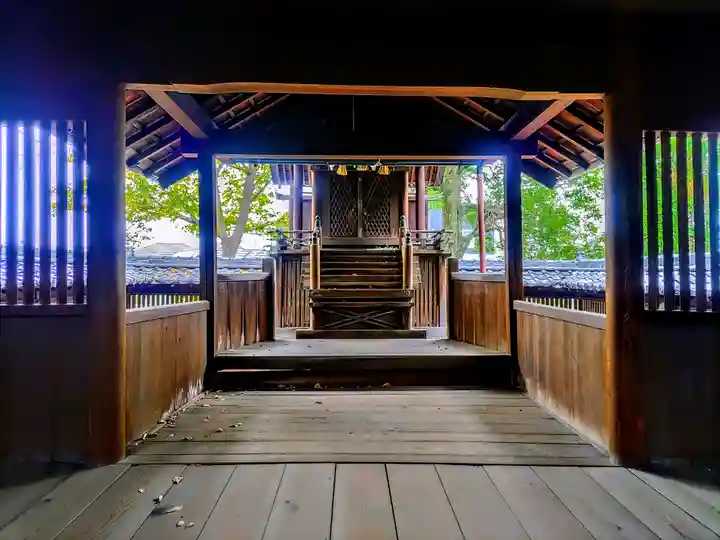 神明社(陸田本町)の本殿・本堂