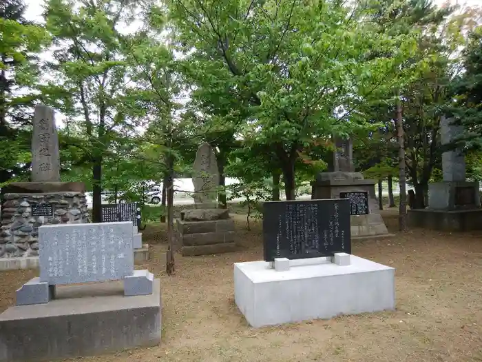 花畔神社の建物その他