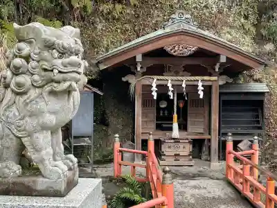 銭洗弁財天宇賀福神社(神奈川県)