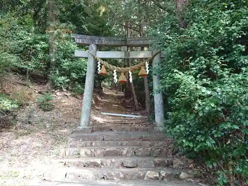 関山神社奥宮の鳥居