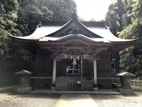 泉神社の本殿・本堂