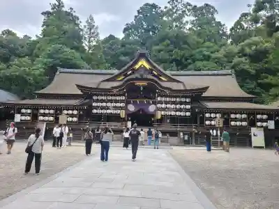 大神神社の{uncategorized: "未分類", other: "その他", undefined: "問題あり", building: "その他建物", grave: "お墓", sacred_gate: "鳥居", guardian: "狛犬", statue: "像", buddha: "仏像", history: "歴史", nature: "自然", garden: "庭園", animal: "動物", pagoda: "塔", temizu: "手水舎", mountain_gate: "山門・神門", sanctuary: "本殿・本堂", subordinate: "末社・摂社", art: "芸術", scenery: "景色", jizo: "地蔵", ema: "絵馬", goshuin: "御朱印", omikuji: "おみくじ", items: "授与品その他", amulet: "お守り", goshuincho: "御朱印帳", eats: "食事", festival: "お祭り", votive_dance: "神楽", shichigosan: "七五三参", wedding: "結婚式", experience: "体験その他", initially: "初詣", around: "周辺", anti_infection: "感染症対策"}