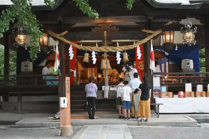 賀羅加波神社の本殿・本堂