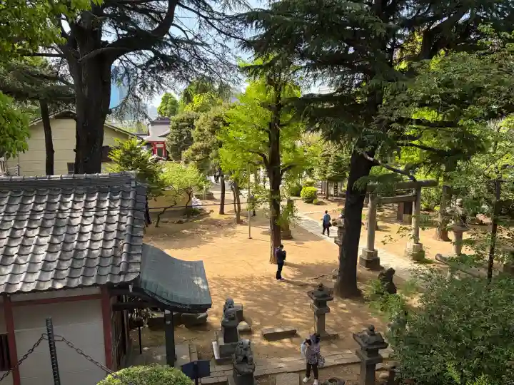 品川神社の{uncategorized: "未分類", other: "その他", undefined: "問題あり", building: "その他建物", grave: "お墓", sacred_gate: "鳥居", guardian: "狛犬", statue: "像", buddha: "仏像", history: "歴史", nature: "自然", garden: "庭園", animal: "動物", pagoda: "塔", temizu: "手水舎", mountain_gate: "山門・神門", sanctuary: "本殿・本堂", subordinate: "末社・摂社", art: "芸術", scenery: "景色", jizo: "地蔵", ema: "絵馬", goshuin: "御朱印", omikuji: "おみくじ", items: "授与品その他", amulet: "お守り", goshuincho: "御朱印帳", eats: "食事", festival: "お祭り", votive_dance: "神楽", shichigosan: "七五三参", wedding: "結婚式", experience: "体験その他", initially: "初詣", around: "周辺", anti_infection: "感染症対策"}