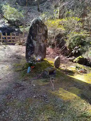 黒瀧不動尊(宮城県)