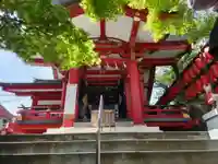 茶ノ木稲荷神社の本殿・本堂
