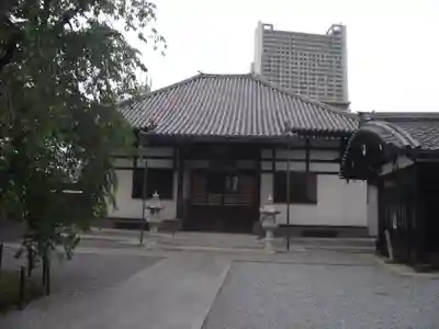 法泉寺の本殿・本堂