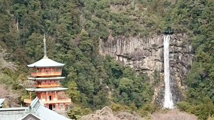 青岸渡寺の景色