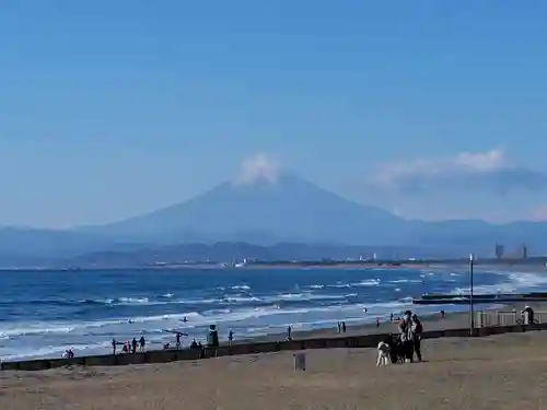 鶴岡八幡宮の周辺