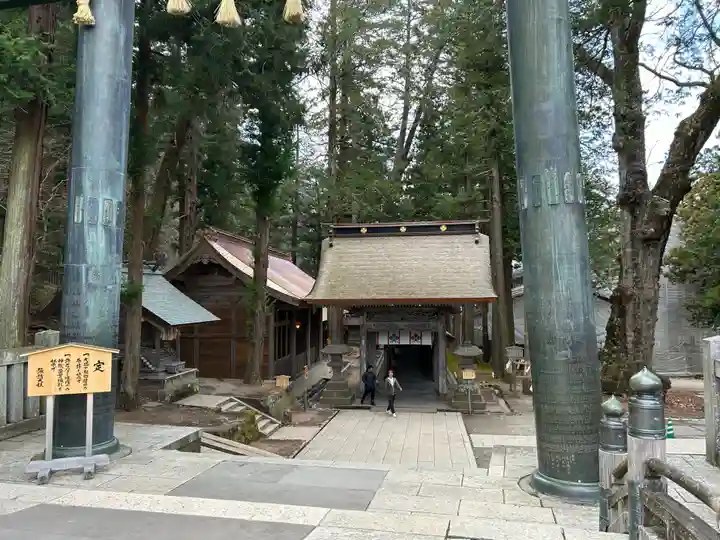 諏訪大社(長野県)