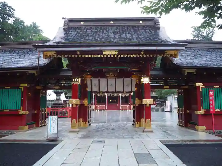 志波彦神社・鹽竈神社の山門・神門