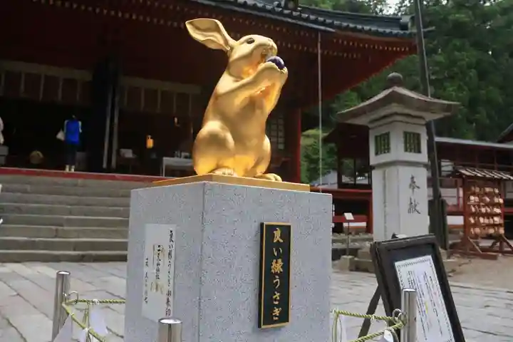日光二荒山神社の狛犬