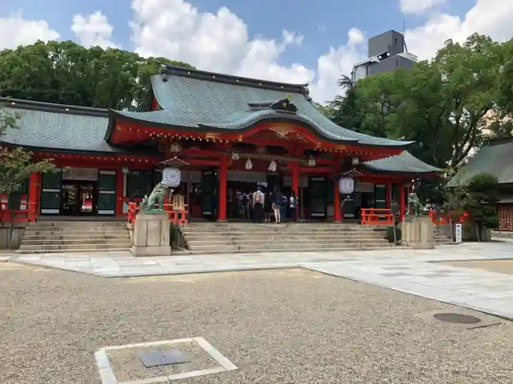 生田神社の本殿・本堂