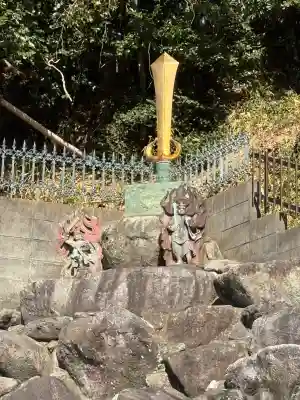 ぽっくり地蔵の{uncategorized: "未分類", other: "その他", undefined: "問題あり", building: "その他建物", grave: "お墓", sacred_gate: "鳥居", guardian: "狛犬", statue: "像", buddha: "仏像", history: "歴史", nature: "自然", garden: "庭園", animal: "動物", pagoda: "塔", temizu: "手水舎", mountain_gate: "山門・神門", sanctuary: "本殿・本堂", subordinate: "末社・摂社", art: "芸術", scenery: "景色", jizo: "地蔵", ema: "絵馬", goshuin: "御朱印", omikuji: "おみくじ", items: "授与品その他", amulet: "お守り", goshuincho: "御朱印帳", eats: "食事", festival: "お祭り", votive_dance: "神楽", shichigosan: "七五三参", wedding: "結婚式", experience: "体験その他", initially: "初詣", around: "周辺", anti_infection: "感染症対策"}