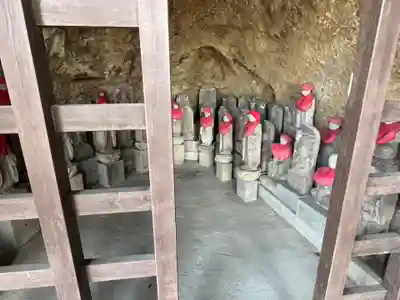 岩室観音堂(埼玉県)