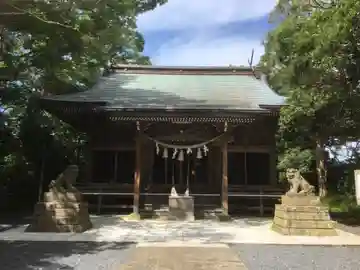 遠見岬神社の本殿・本堂