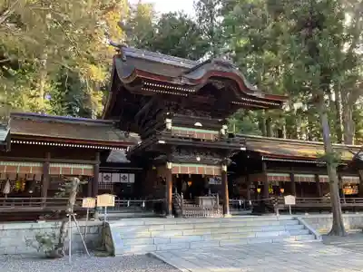 諏訪大社下社秋宮(長野県)