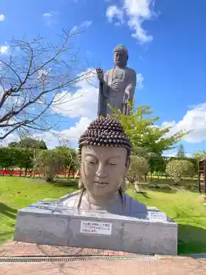 東本願寺本廟 牛久浄苑(牛久大仏)(茨城県)