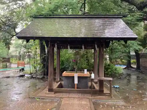 赤坂氷川神社の手水舎