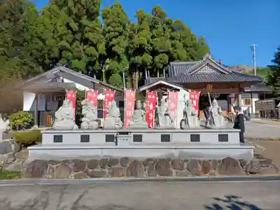 阿蘇白水龍神權現～白蛇神社～(熊本県)