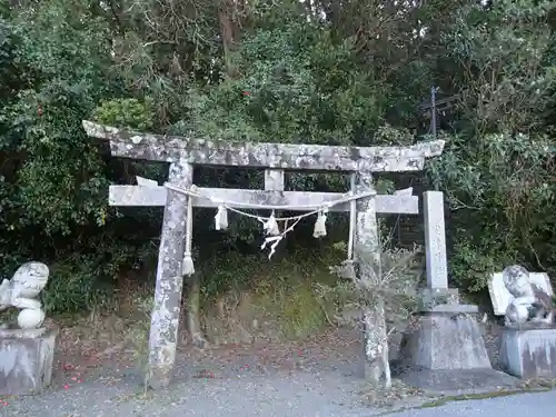 室津神社の鳥居