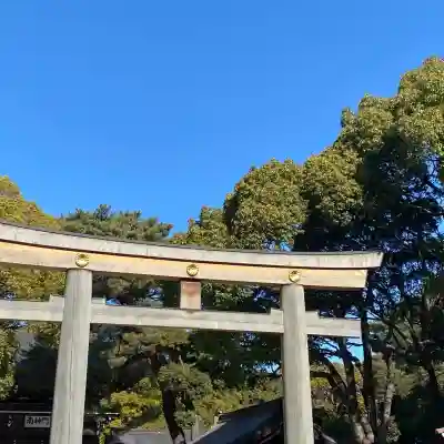 明治神宮の{uncategorized: "未分類", other: "その他", undefined: "問題あり", building: "その他建物", grave: "お墓", sacred_gate: "鳥居", guardian: "狛犬", statue: "像", buddha: "仏像", history: "歴史", nature: "自然", garden: "庭園", animal: "動物", pagoda: "塔", temizu: "手水舎", mountain_gate: "山門・神門", sanctuary: "本殿・本堂", subordinate: "末社・摂社", art: "芸術", scenery: "景色", jizo: "地蔵", ema: "絵馬", goshuin: "御朱印", omikuji: "おみくじ", items: "授与品その他", amulet: "お守り", goshuincho: "御朱印帳", eats: "食事", festival: "お祭り", votive_dance: "神楽", shichigosan: "七五三参", wedding: "結婚式", experience: "体験その他", initially: "初詣", around: "周辺", anti_infection: "感染症対策"}
