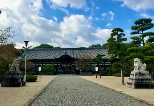 誉田八幡宮の本殿