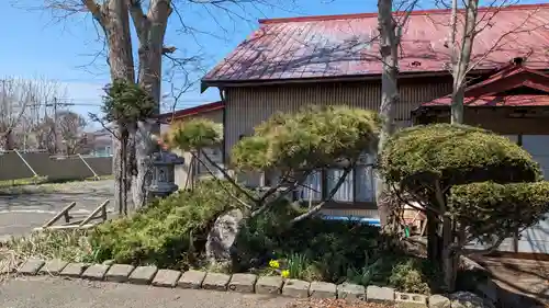 根室出雲神社の庭園