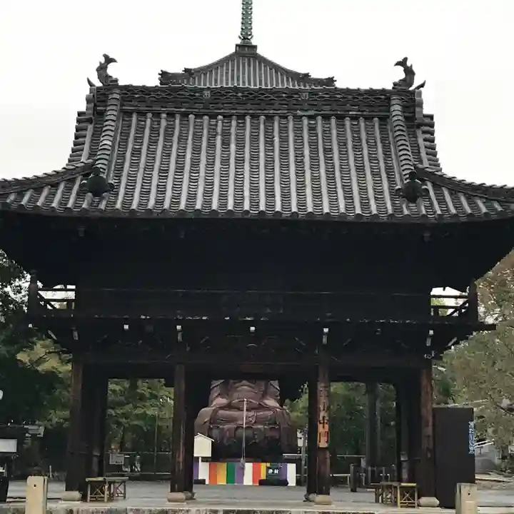 八事山 興正寺の山門・神門