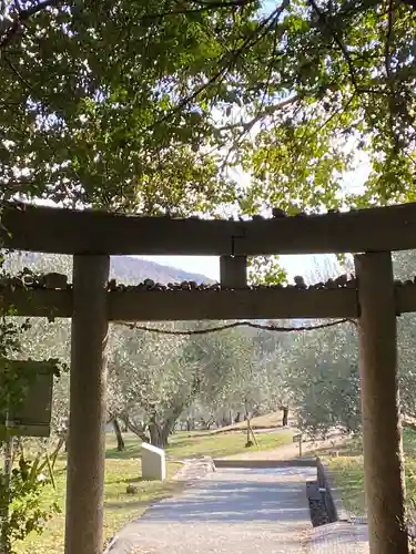 荒魂神社の鳥居