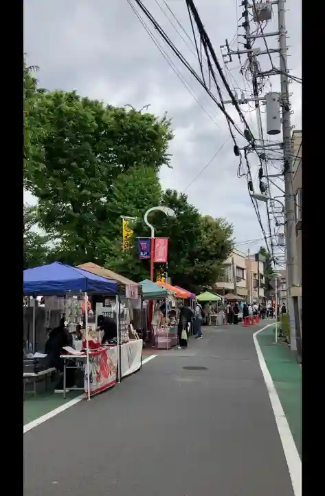蛇窪神社の{uncategorized: "未分類", other: "その他", undefined: "問題あり", building: "その他建物", grave: "お墓", sacred_gate: "鳥居", guardian: "狛犬", statue: "像", buddha: "仏像", history: "歴史", nature: "自然", garden: "庭園", animal: "動物", pagoda: "塔", temizu: "手水舎", mountain_gate: "山門・神門", sanctuary: "本殿・本堂", subordinate: "末社・摂社", art: "芸術", scenery: "景色", jizo: "地蔵", ema: "絵馬", goshuin: "御朱印", omikuji: "おみくじ", items: "授与品その他", amulet: "お守り", goshuincho: "御朱印帳", eats: "食事", festival: "お祭り", votive_dance: "神楽", shichigosan: "七五三参", wedding: "結婚式", experience: "体験その他", initially: "初詣", around: "周辺", anti_infection: "感染症対策"}