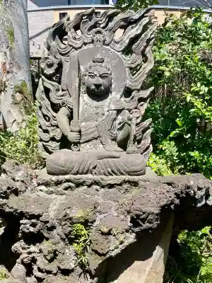 明治寺の{uncategorized: "未分類", other: "その他", undefined: "問題あり", building: "その他建物", grave: "お墓", sacred_gate: "鳥居", guardian: "狛犬", statue: "像", buddha: "仏像", history: "歴史", nature: "自然", garden: "庭園", animal: "動物", pagoda: "塔", temizu: "手水舎", mountain_gate: "山門・神門", sanctuary: "本殿・本堂", subordinate: "末社・摂社", art: "芸術", scenery: "景色", jizo: "地蔵", ema: "絵馬", goshuin: "御朱印", omikuji: "おみくじ", items: "授与品その他", amulet: "お守り", goshuincho: "御朱印帳", eats: "食事", festival: "お祭り", votive_dance: "神楽", shichigosan: "七五三参", wedding: "結婚式", experience: "体験その他", initially: "初詣", around: "周辺", anti_infection: "感染症対策"}