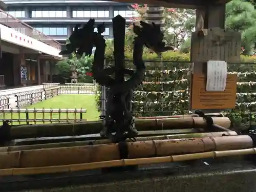 豊川稲荷東京別院の手水舎