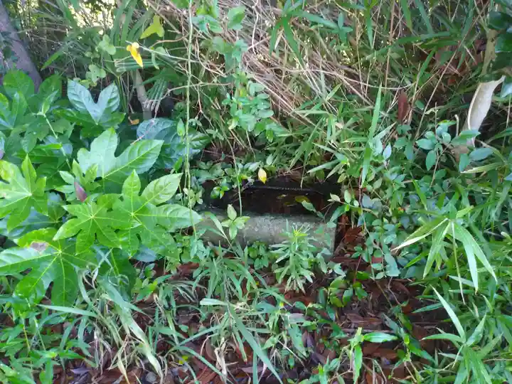 稲荷神社の手水舎